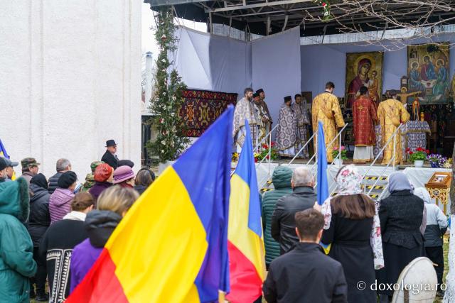 Rugăciune și comemorare: 108 ani de la Unirea Basarabiei, marcați la Bârnova