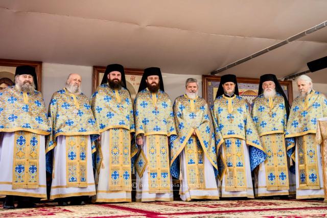 Părintele Vasile Ioana a primit cea mai mare distincție a Arhiepiscopiei Sucevei și Rădăuților
