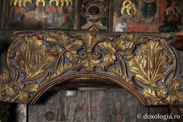 Catepeteasma din secolul al XVII-lea din biserica din Jigoreni