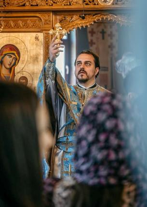 Psihologul Gilia Crăciun a susținut un atelier despre relații de cuplu la „Nașterea Maicii Domnului” Curături