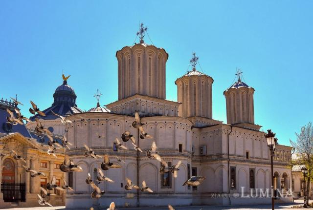 Biserica îndeamnă la rugăciune și solidaritate pentru oprirea războiului