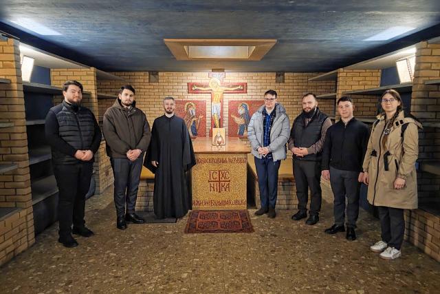 Întâlnire cu Ortodoxia vie din diaspora: studenți teologi ieșeni în stagiu Erasmus în Marea Britanie