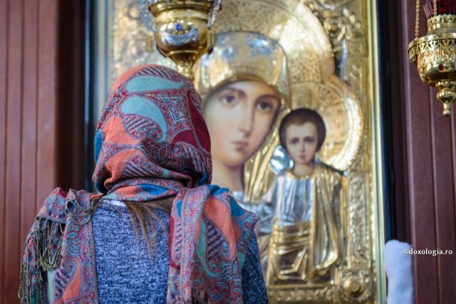 modelul Maicii Domnului pentru femeia de astăzi
