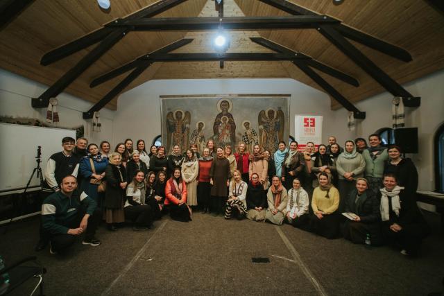 Profesori din toată țara, reuniți la Găbud pentru o întâlnire despre vulnerabilitate și siguranță emoțională