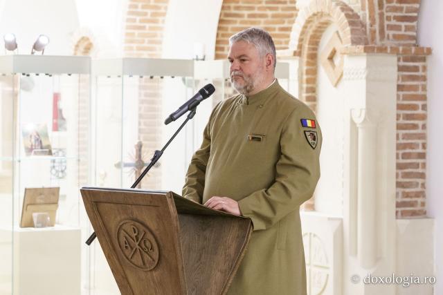 La Muzeul Mitropolitan din Iași puteți vizita în această perioadă Expoziția „Apărători ai credinței – sfinții militari și vocația slujirii”