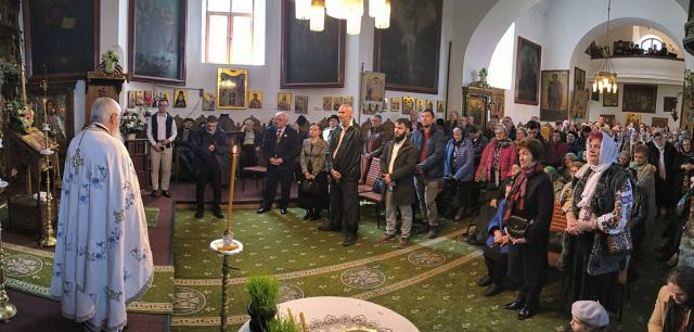 Biserica „Toma Cozma”, în haine de sărbătoare: „Îl cinstim pe Sfântul Toma pentru că a avut puterea să se întoarcă la Domnul cu inimă înnoită și schimbată”