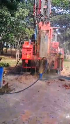 O nouă fântână pentru Liceul Sfântul Dimitrie din Magubike