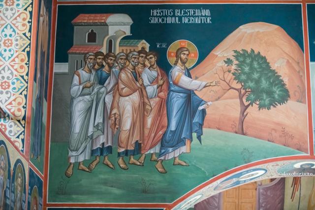 Hristos blestemand smochinul