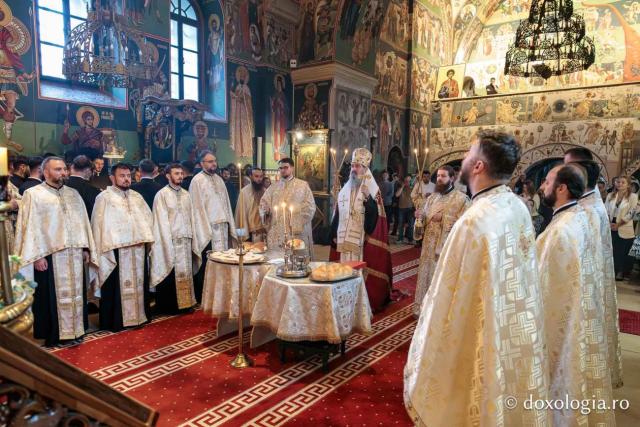 Slujbă de priveghere în cadrul IBMF Iași la Biserica „Sfântul Sava”: „Zilele acestea, Moldova fost un ținut al cântării bizantine”