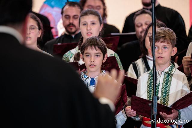 Părintele Mitropolit, la finalul IBMF 2026: „Niciodată nu a lipsit din inima festivalului, am avut-o mereu pe Preasfânta Născătoare de Dumnezeu”