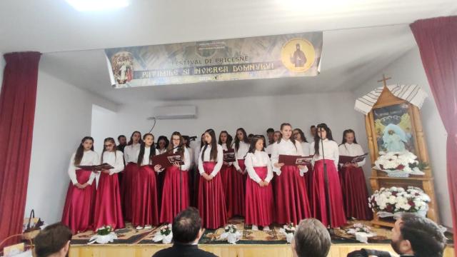 Festival de pricesne în Protopopiatul Săveni