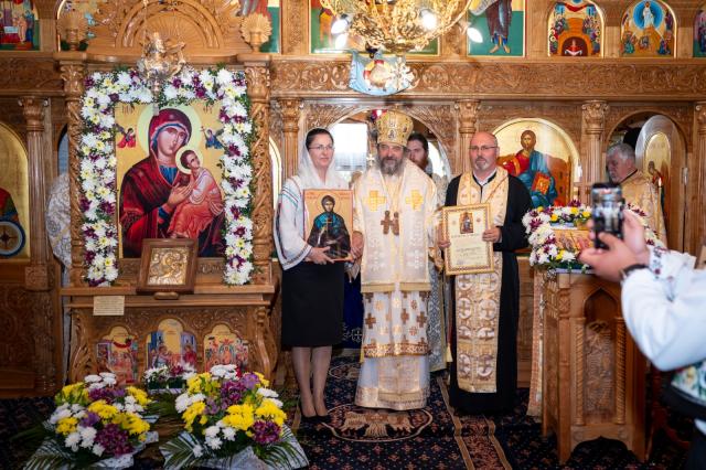 Slujbă arhierească la hramul Parohiei Fetești – Protopopiatul Hârlău