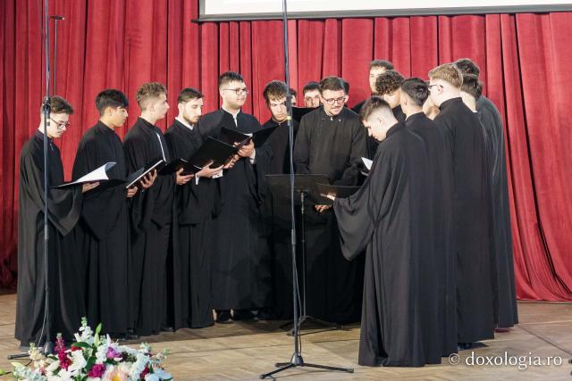 Concursul Național de Muzică Psaltică a reunit la Iași cele mai bune coruri ale seminariilor teologice din țară