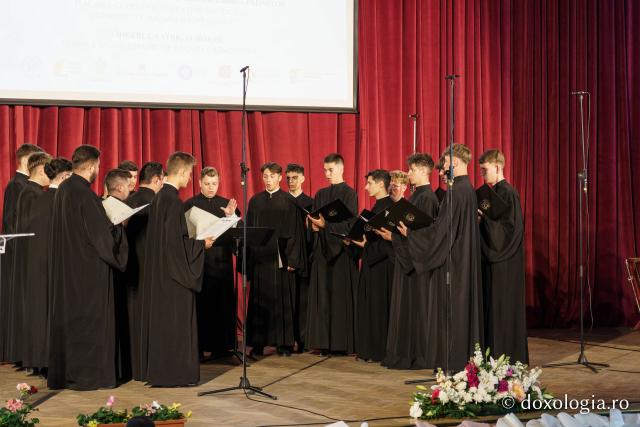 Concursul Național de Muzică Psaltică a reunit la Iași cele mai bune coruri ale seminariilor teologice din țară