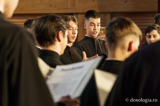 Concursul Național de Muzică Psaltică a reunit la Iași cele mai bune coruri ale seminariilor teologice din țară
