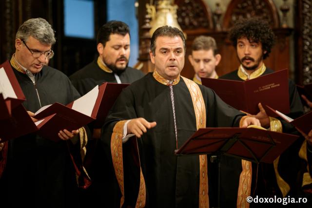 (Video) Poem de Grigorios Stathis, glasul 1 Naos