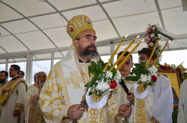 Înaltpreasfințitul Părinte Teofan a slujit la hramul Mănăstirii Ostrog din Muntenegru