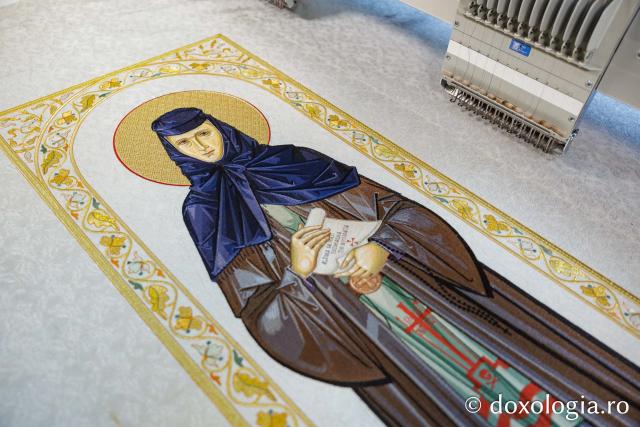 Veșmânt brodat pentru Sfânta Cuvioasă Elisabeta de la Pasărea
