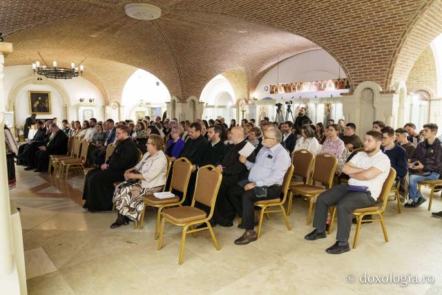 Conferință și lansare de carte dedicate familiei creștine și teologiei pauline, la Iași