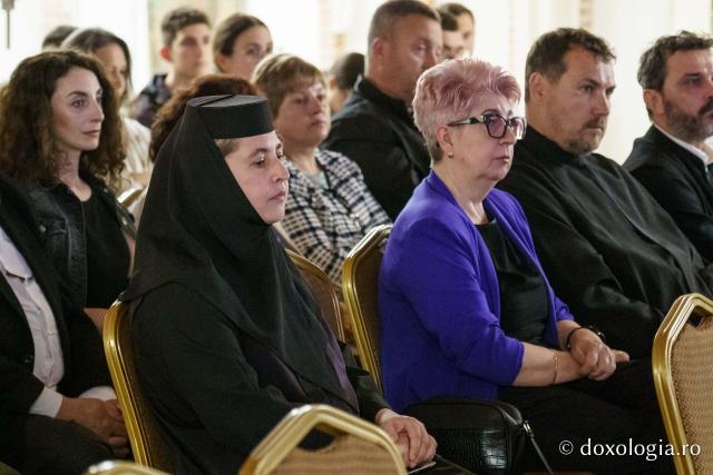 Conferință și lansare de carte dedicate familiei creștine și teologiei pauline, la Iași