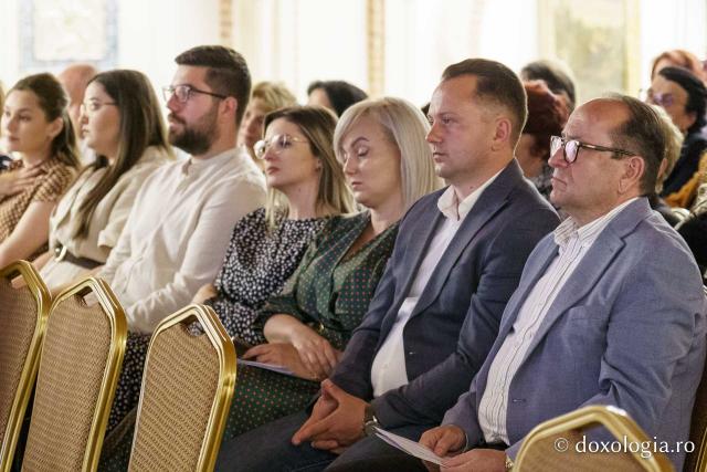 Conferință și lansare de carte dedicate familiei creștine și teologiei pauline, la Iași