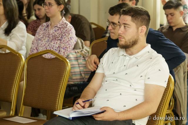 Conferință și lansare de carte dedicate familiei creștine și teologiei pauline, la Iași