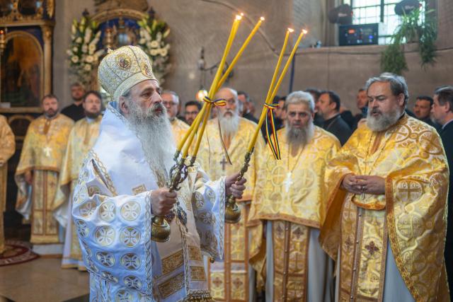 Preoții din Protopopiatul Botoșani, prezenți la Conferința prezidată de IPS Mitropolit Teofan