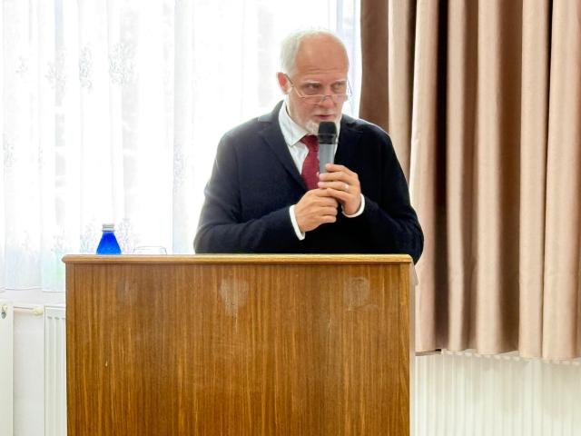 „Preotul și preoteasa pe calea sfințeniei în familie și parohie”, tema conferinței clericilor din Protopopiatele Pașcani, Roznov și Ceahlău