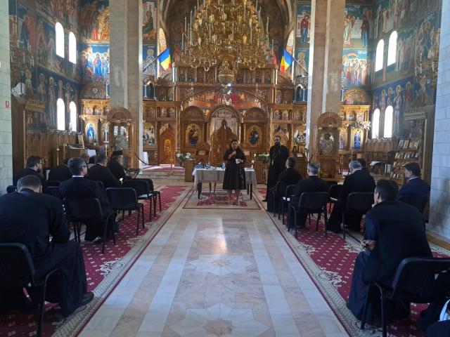 Ședința preoților din Protoieria Iași I, la Biserica „Sfântul Nectarie”