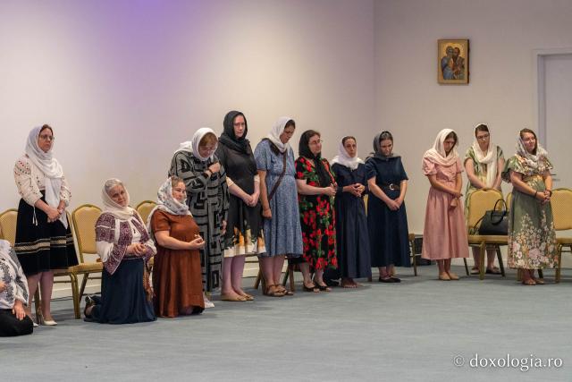 Mamele cu mulți copii din județele Iași, Botoșani și Neamț s-au reîntâlnit într-o ediție aniversară „Cu dragoste pentru mame”