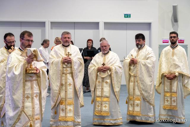 Mamele cu mulți copii din județele Iași, Botoșani și Neamț s-au reîntâlnit într-o ediție aniversară „Cu dragoste pentru mame”