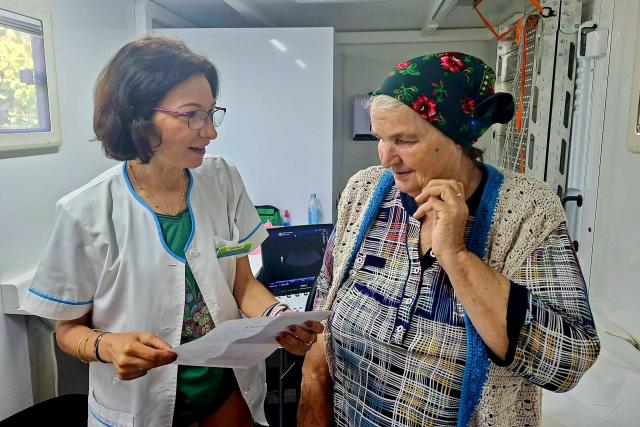 Caravană medicală la Grădinari: consultații gratuite pentru persoane vulnerabile și copii din familii defavorizate