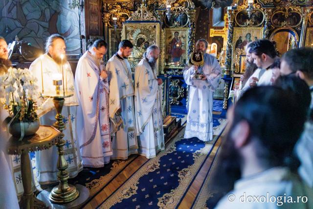 La Durău au debutat cursurile de formare pentru obținerea definitivării în preoție