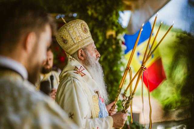 Parohia „Buna Vestire” din Popești, Farcașa, are un nou paraclis închinat Sfântului Ierarh Nectarie și Sfântului Efrem cel Nou