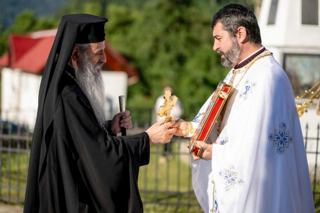 Parohia „Buna Vestire” din Popești, Farcașa, are un nou paraclis închinat Sfântului Ierarh Nectarie și Sfântului Efrem cel Nou