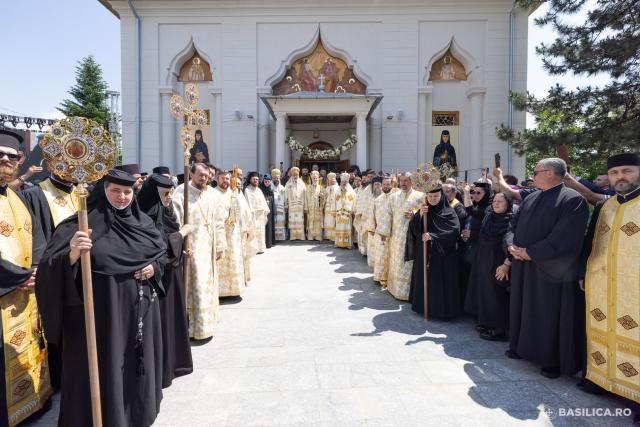 Proclamarea locală a canonizării Sfintelor Filofteia și Elisabeta de la Pasărea