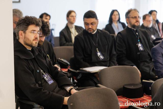 Profesori și cercetători din întreaga țară s-au întâlnit pentru a discuta despre sfințenie, la Simpozionul „Teologie și mărturie creștină în dialog”