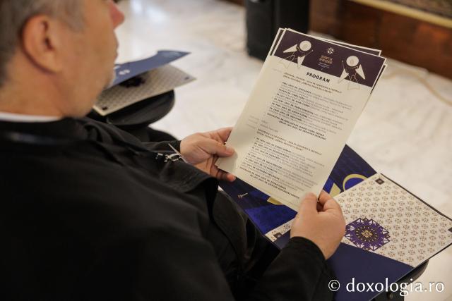 Profesori și cercetători din întreaga țară s-au întâlnit pentru a discuta despre sfințenie, la Simpozionul „Teologie și mărturie creștină în dialog”