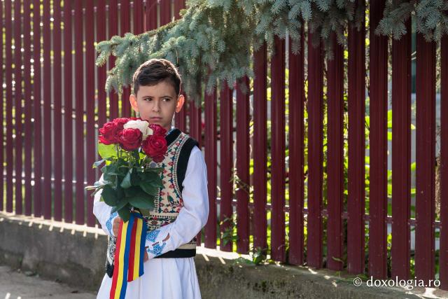 Rugăciune și bucurie – credincioși uniți sub ocrotirea Sfintei Olimpiada de la Fărcașa