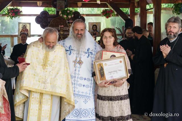 O nouă filă de istorie pentru Biserica din Popești. Sfântul lăcaș, resfințit de Mitropolitul Moldovei și Bucovinei