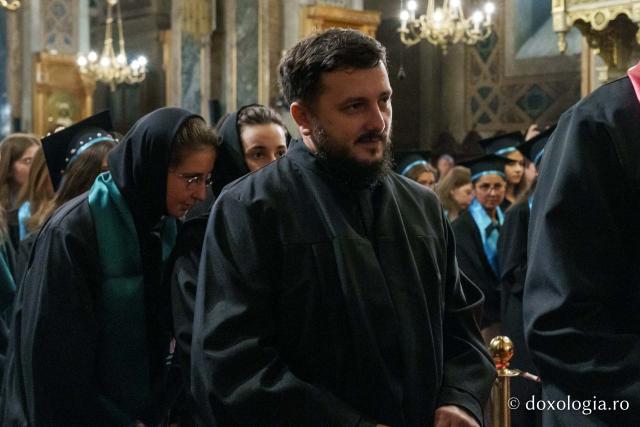 PS Nichifor Botoșăneanul, către absolvenții Facultății de Teologie din Iași: „Jurământul depus astăzi este un chip al rugăciunii, un gând de mulțumire”