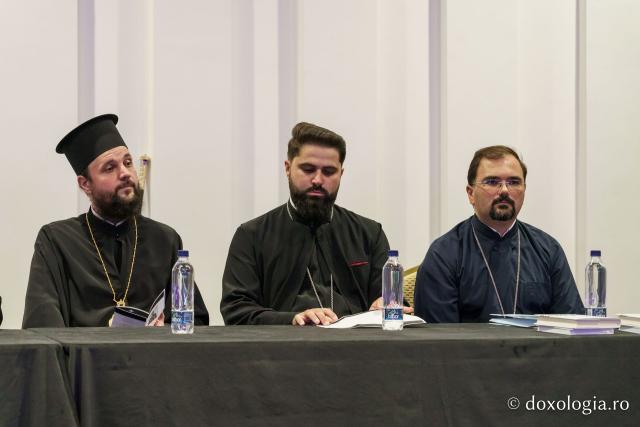 PS Nichifor Botoșăneanul, către absolvenții Facultății de Teologie din Iași: „Jurământul depus astăzi este un chip al rugăciunii, un gând de mulțumire”