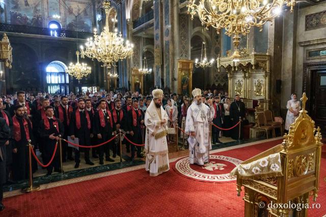 PS Nichifor Botoșăneanul, către absolvenții Facultății de Teologie din Iași: „Jurământul depus astăzi este un chip al rugăciunii, un gând de mulțumire”