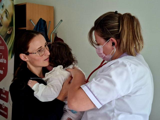 Caravană medicală pentru persoane vulnerabile din comuna Prăjeni