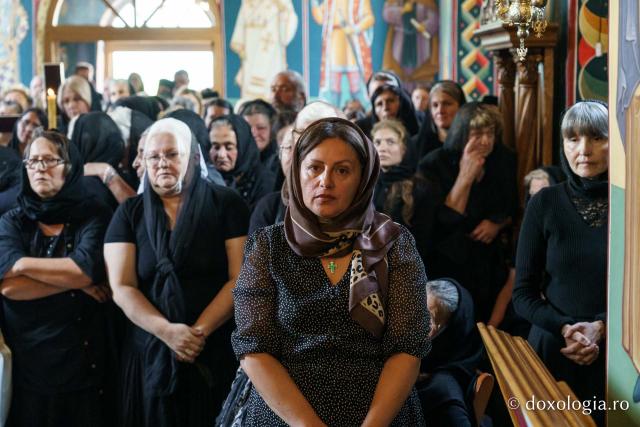 Starețul Mănăstirii Bisericani, protos. Serafim Mihali, a fost înmormântat