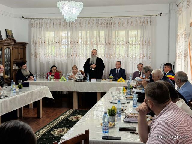 Ostașii Moldovei, cinstiți la 550 de ani de la Bătălia de la Războieni – Valea Albă