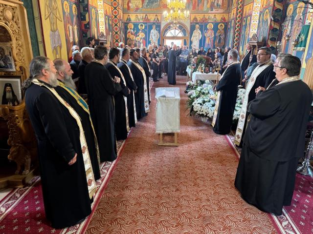 Starețul Mănăstirii Bisericani s-a mutat la cele veșnice