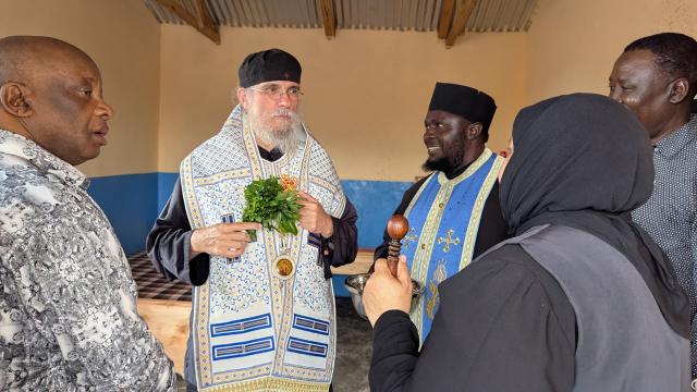 A fost sfințită grădinița din satul Mbumi