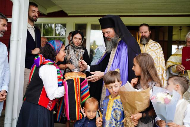 PS Macarie a târnosit biserica din orașul danez Ringkøbing-Skjern și a liturghisit în mijlocul suedezilor convertiți la Ortodoxie din Leksand