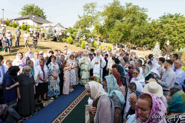 Sfântul Ioan Iacob, cinstit la el acasă: „Să urmăm pilda vieții lui și să o facem vie în viața noastră”